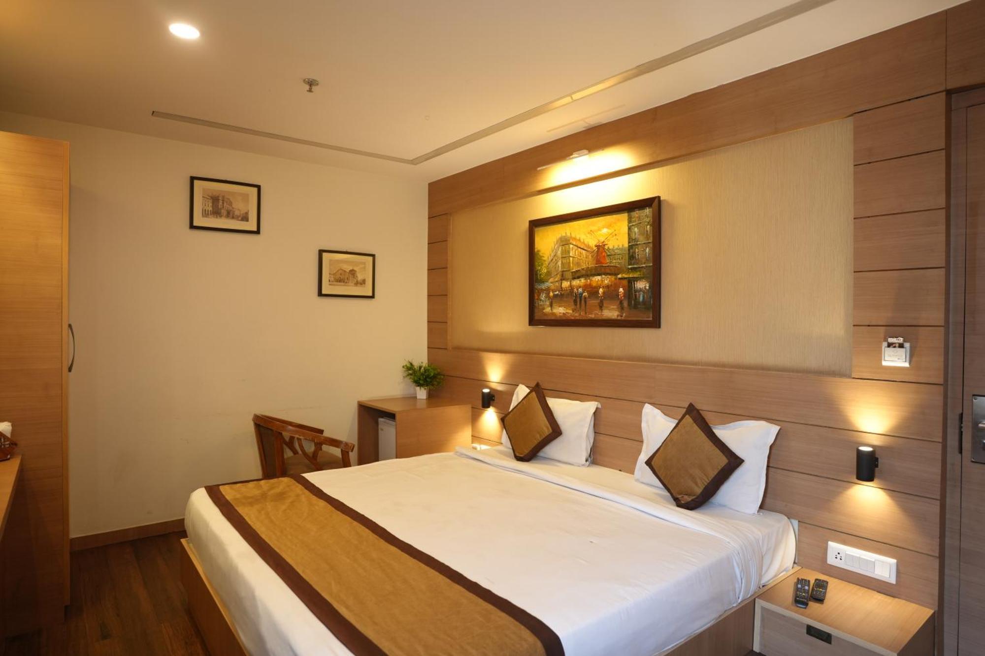 Danapur Hotel Silkhouse Premier מראה חיצוני תמונה