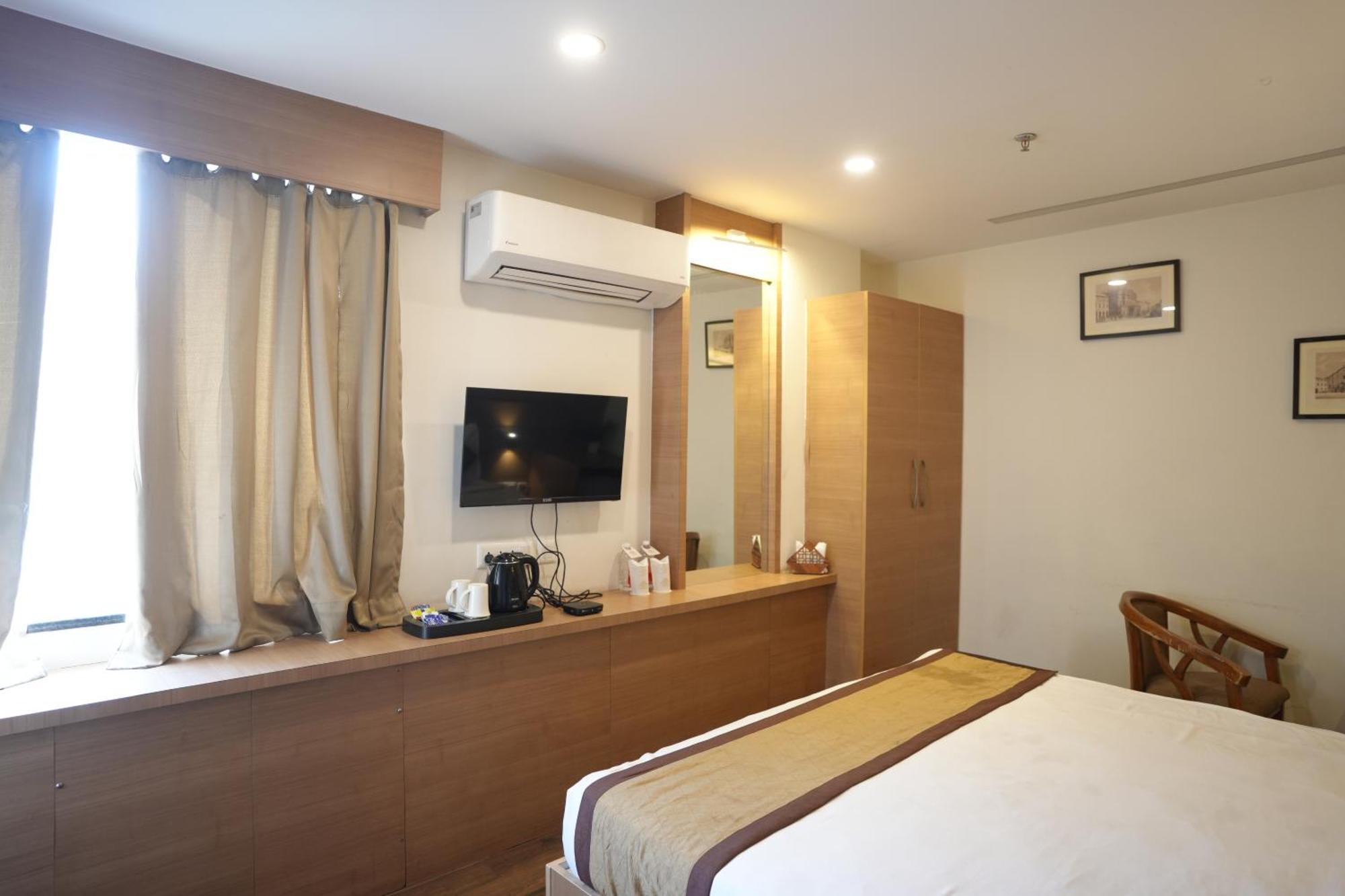 Danapur Hotel Silkhouse Premier מראה חיצוני תמונה