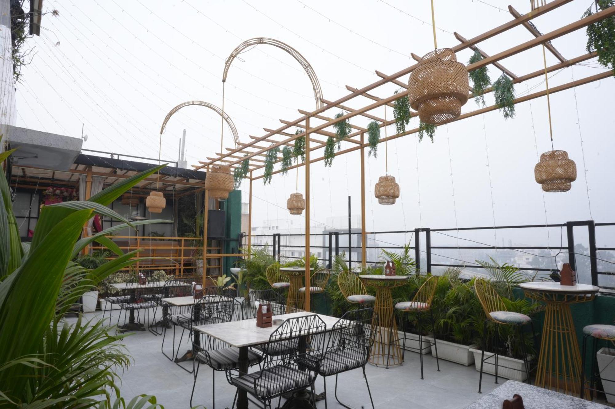 Danapur Hotel Silkhouse Premier מראה חיצוני תמונה
